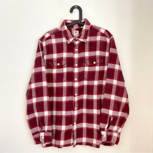 Levi’s // flannel shirt